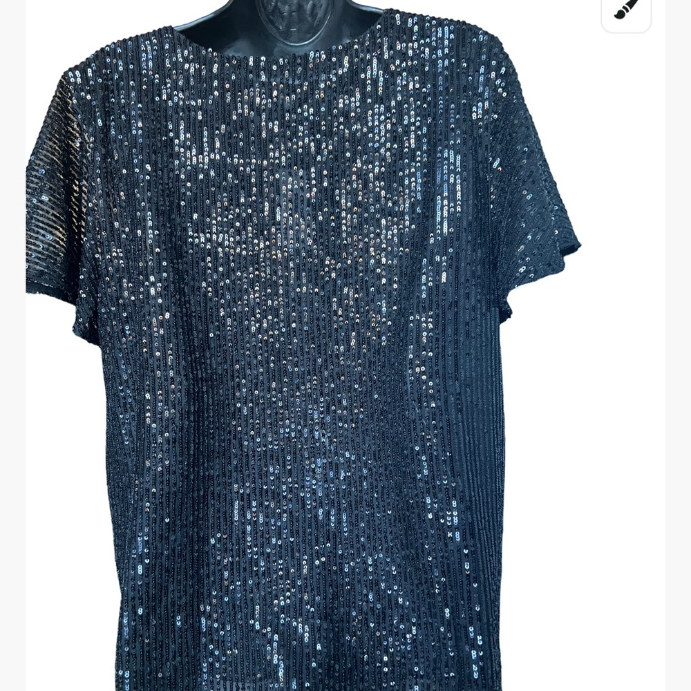 *Sold NWT Loft (Ann Taylor) Black Sequin V-Neck Top Flutter Sleeve M MSRP $64.50 - Picture 3 of 9